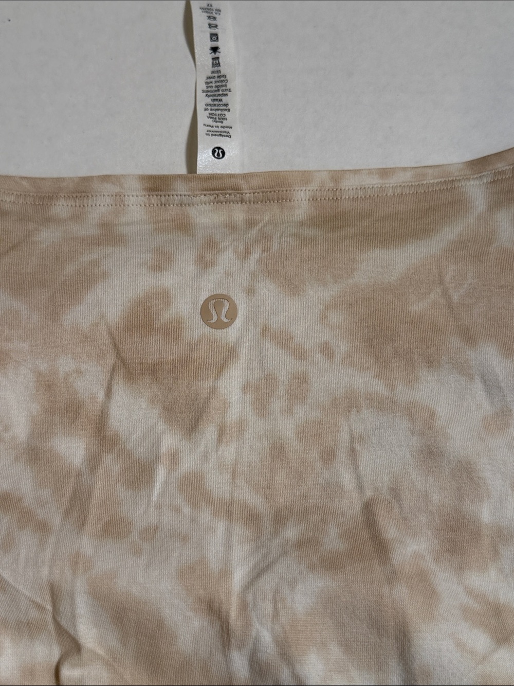 Lululemon Back in Action Long Sleeve Tie Dye
Top
Style LWEZPS - Picture 9 of 9